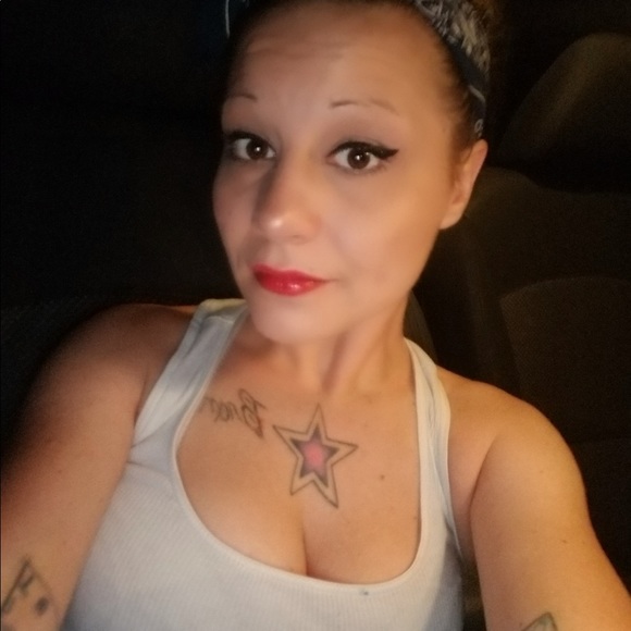 Meet your Posher, Kass - Picture 6 of 8